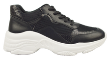 Load image into Gallery viewer, Athletic Sneaker - Black