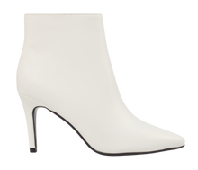 Load image into Gallery viewer, White Heeled Bootie