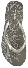 Load image into Gallery viewer, Platform Thong- Silver